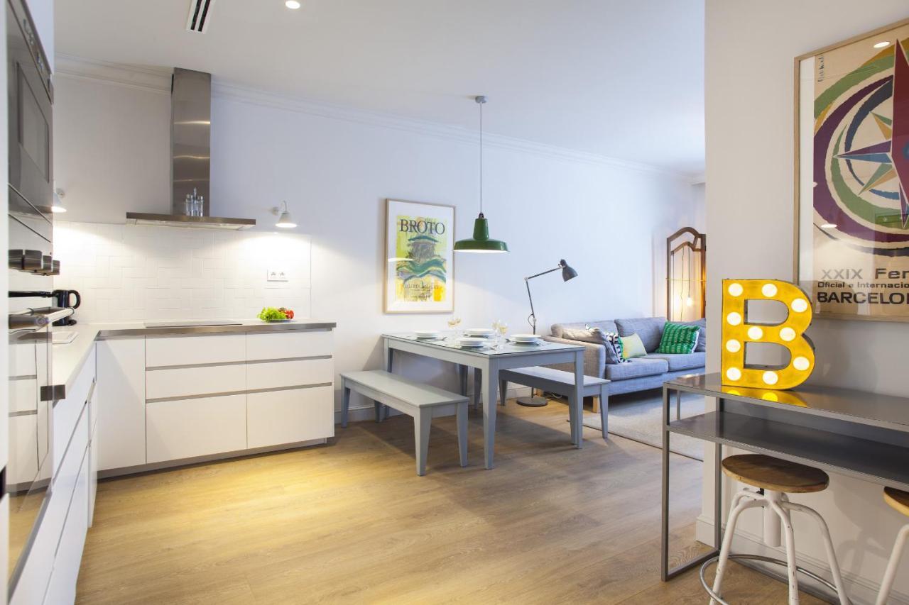 Ola Living Broto Apartment Barcelona Bagian luar foto